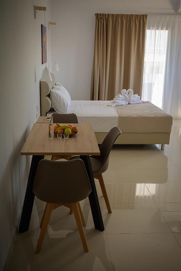 Sunsea Studios Close To The Beach Kato Gouves Εξωτερικό φωτογραφία